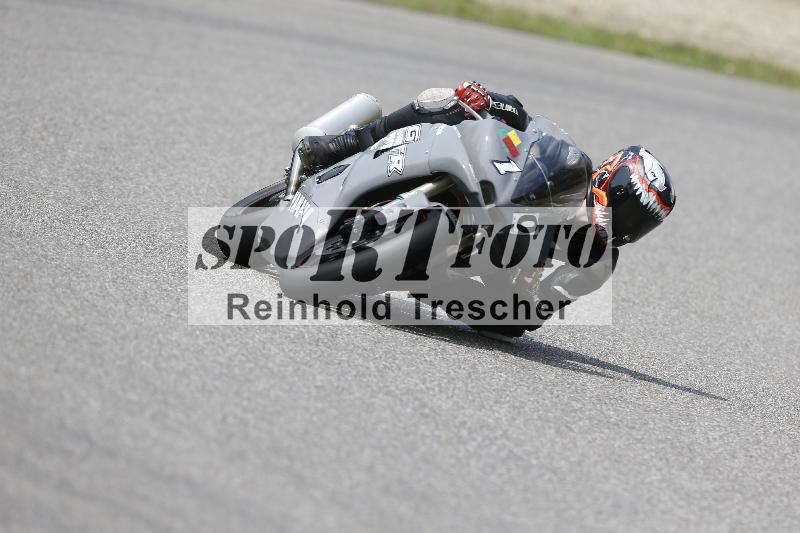 /24 08.06.2025 TZ Motorsport ADR/Gruppe rot/10